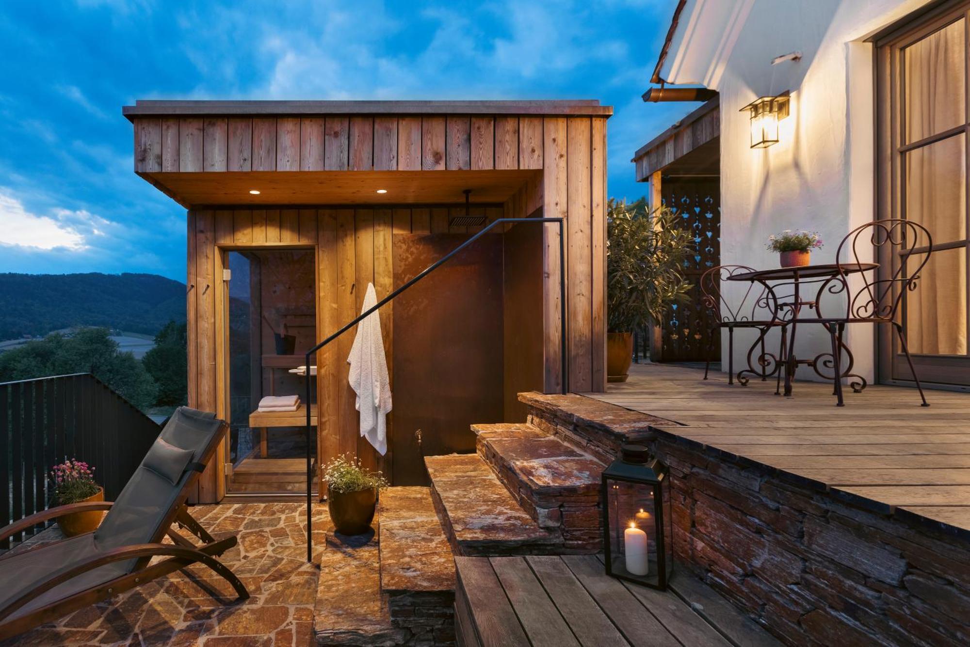 Am Wildbachberg - Luxus Ferienhaeuser Mit Infinitypool, Privatsauna Und Weinkeller 도이치란즈베르그 외부 사진