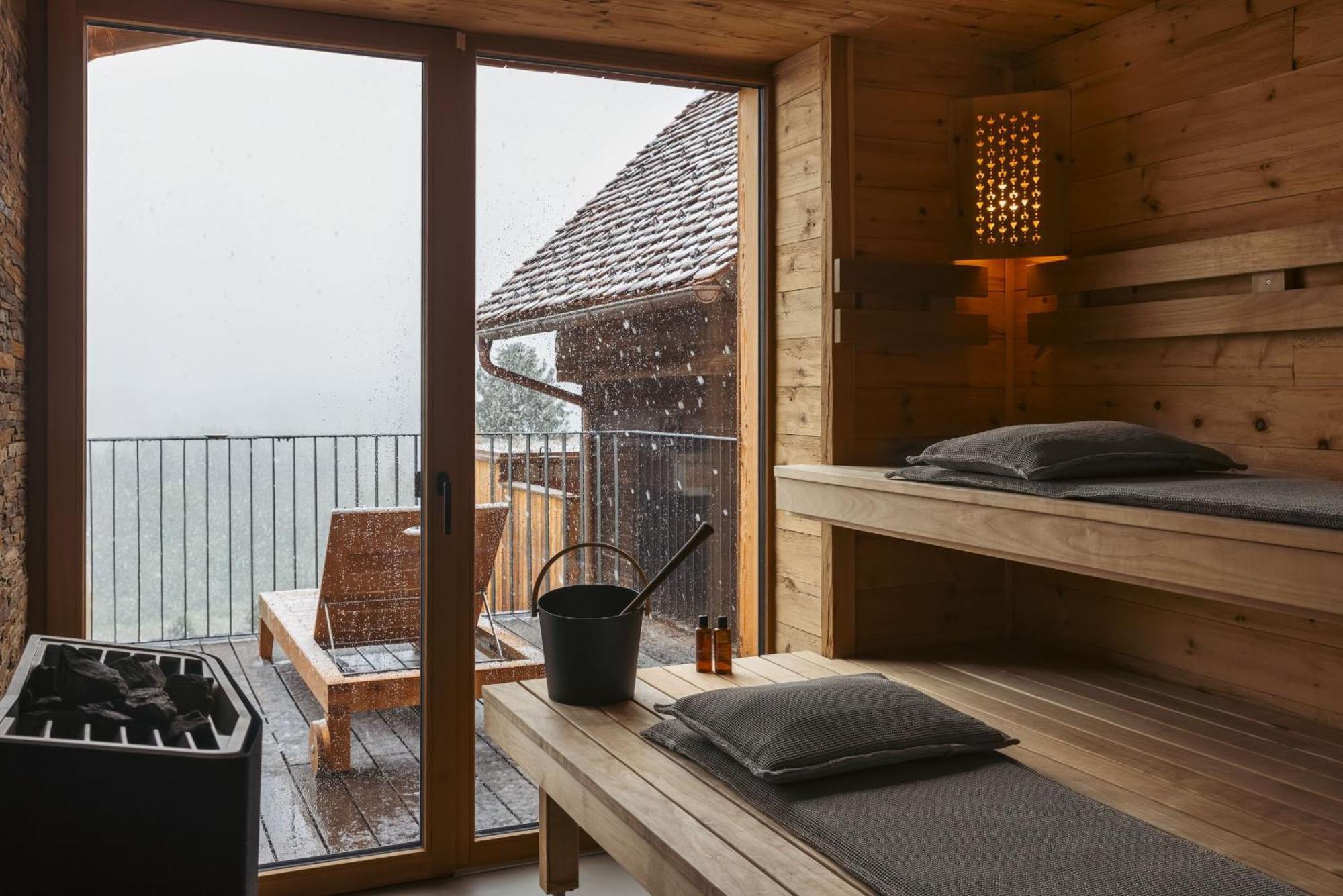 Am Wildbachberg - Luxus Ferienhaeuser Mit Infinitypool, Privatsauna Und Weinkeller 도이치란즈베르그 외부 사진